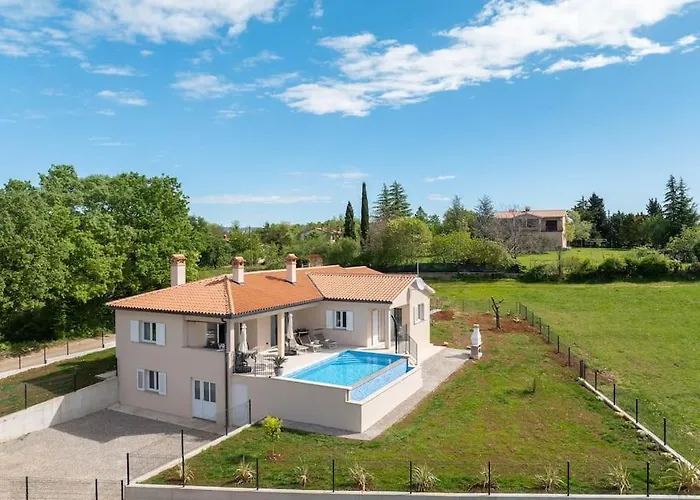 Vila Amani Veligolji